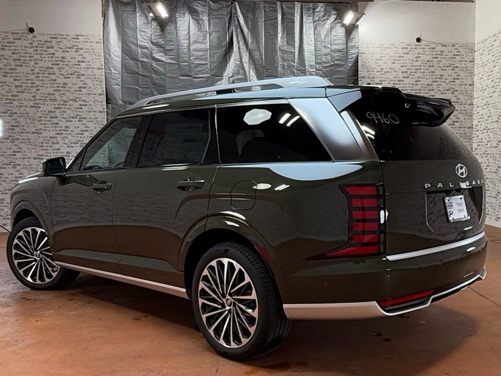 New 2026 Hyundai Palisade Calligraphy FWD image 5