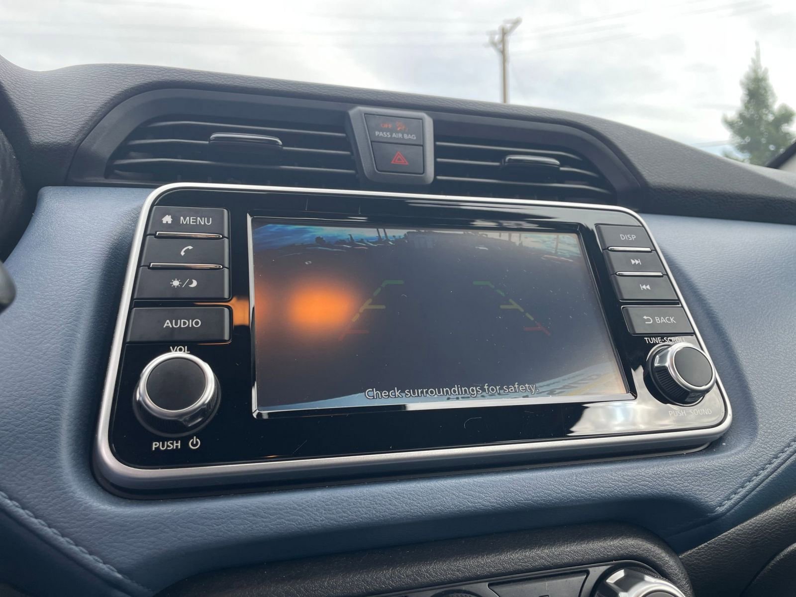 Used 2025 Nissan Versa SV image 20