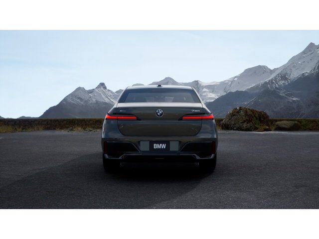 New 2026 BMW 740i xDrive image 5