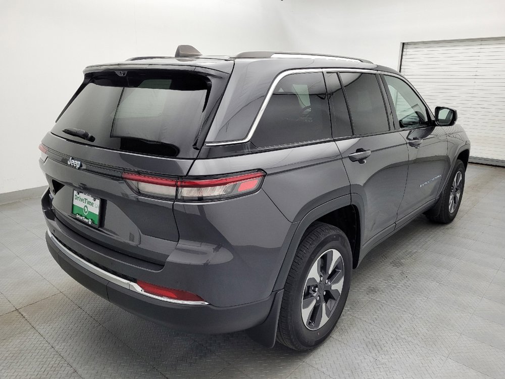 Used 2022 Jeep Grand Cherokee Limited 4xe w/ Luxury Tech Group II image 9