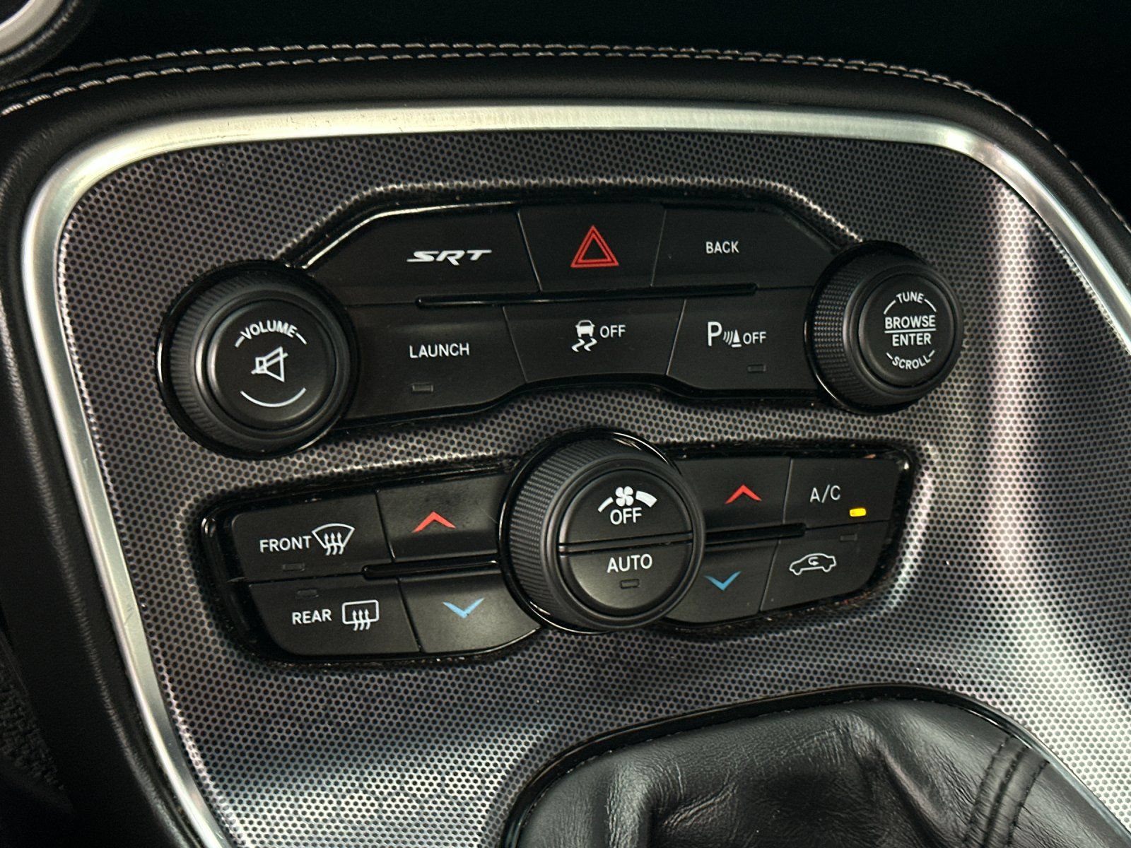 Used 2016 Dodge Challenger SRT w/ Technology Group RWD image 16