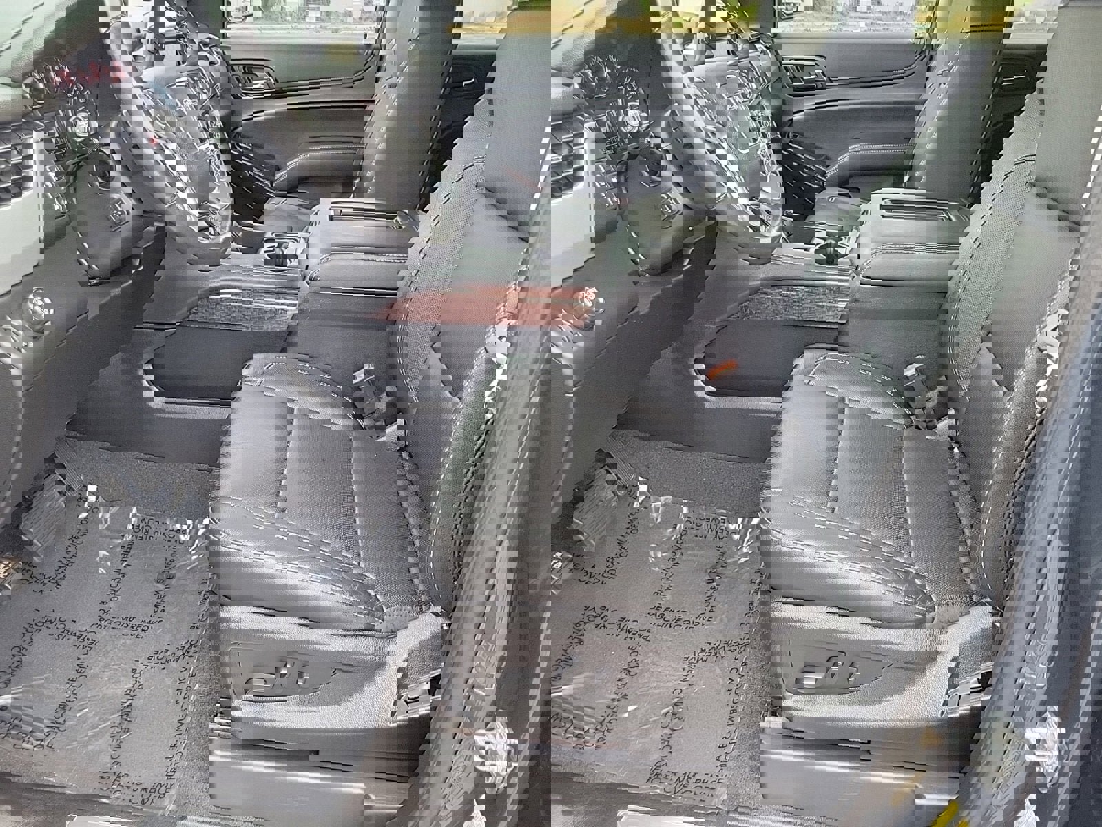 Used 2020 GMC Yukon SLT w/ Open Road Package image 12