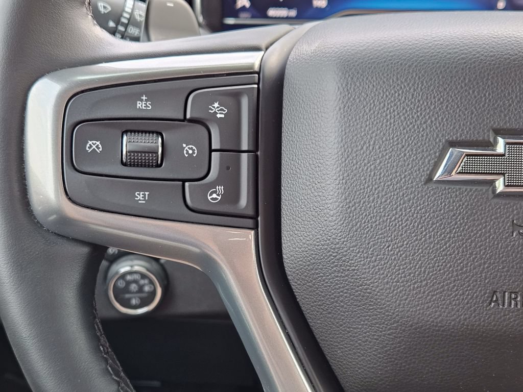 Used 2024 Chevrolet Silverado 1500 RST AWD/4WD image 34