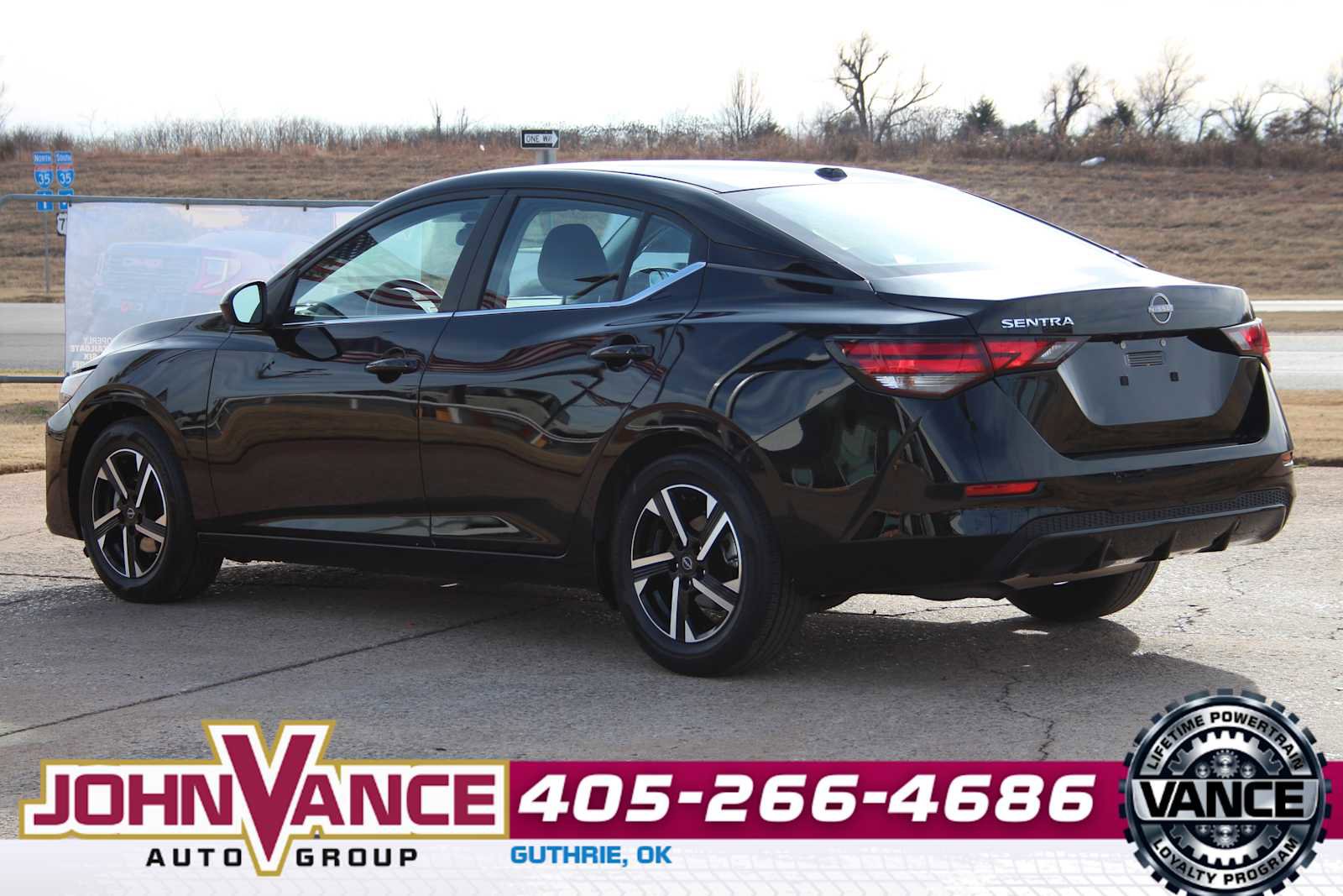 Used 2025 Nissan Sentra SV image 6