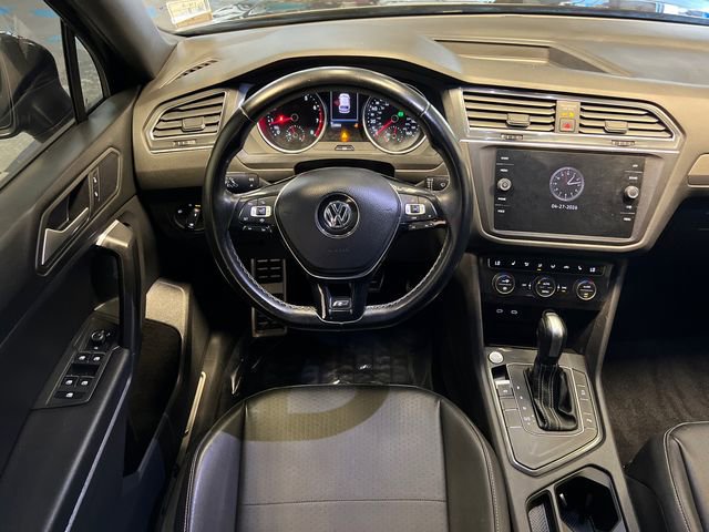 Used 2021 Volkswagen Tiguan SE R-Line FWD image 18
