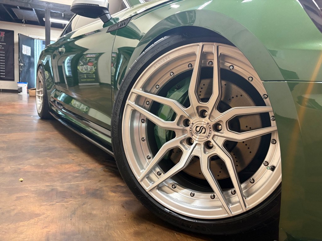 Used 2018 Audi RS 5 AWD/4WD image 32