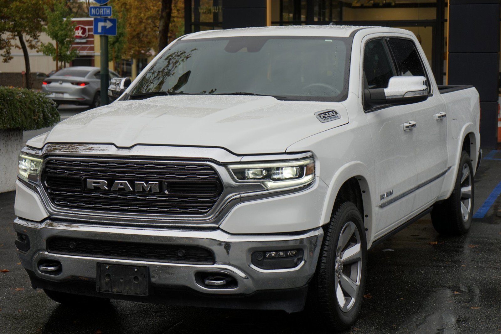 Used 2021 RAM 1500 Limited image 3