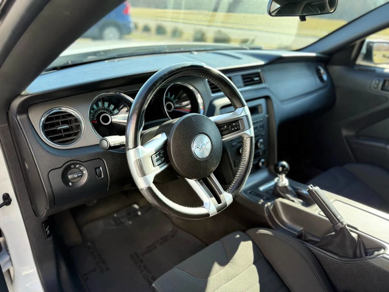 Used 2013 Ford Mustang GT w/ GT Track Pkg RWD image 14
