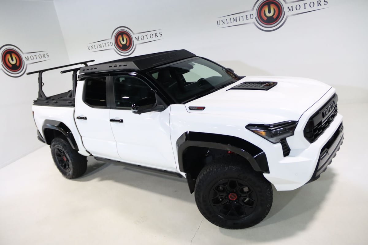 Used 2024 Toyota Tacoma TRD Pro AWD/4WD image 82
