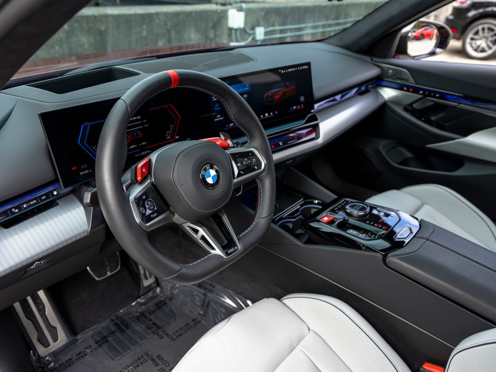Used 2026 BMW M5 Touring AWD/4WD image 4