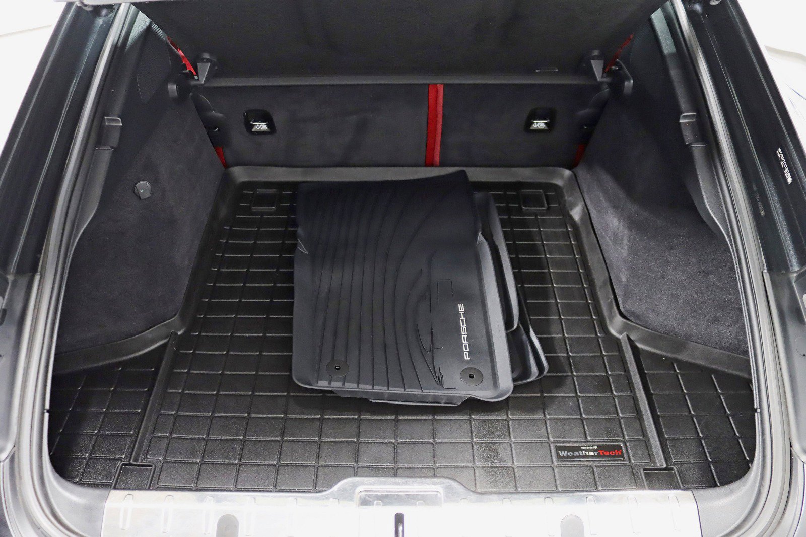 Used 2018 Porsche Panamera 4S w/ Premium Package Plus image 38