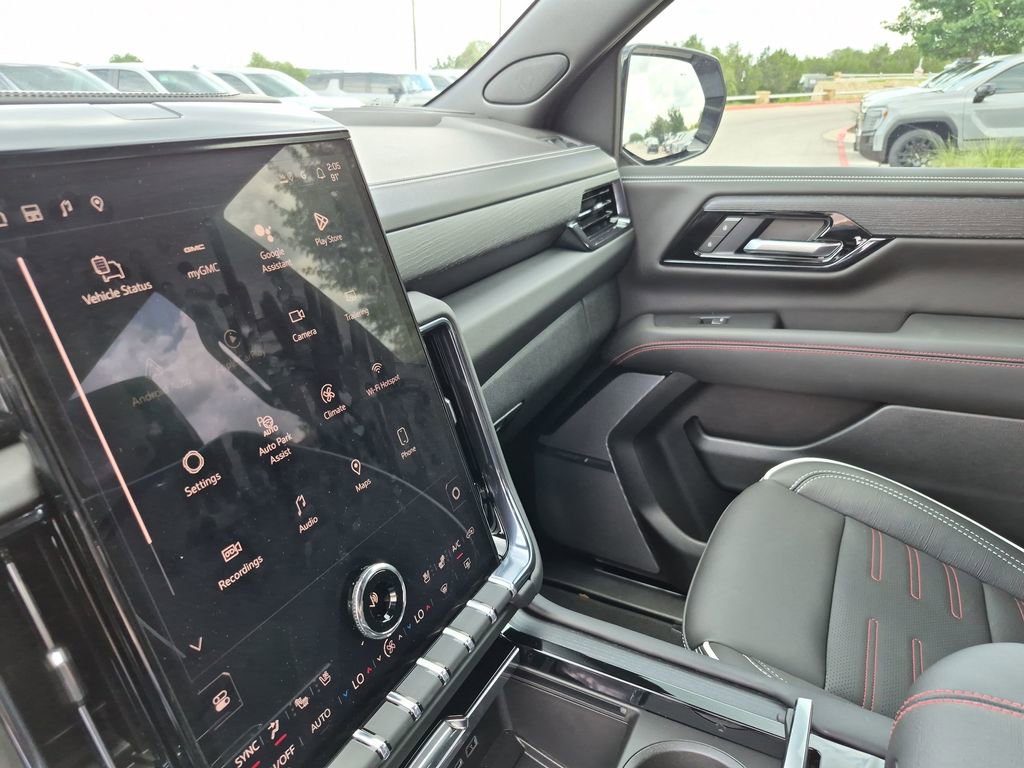 New 2026 GMC Yukon XL AT4 Ultimate AWD/4WD image 27