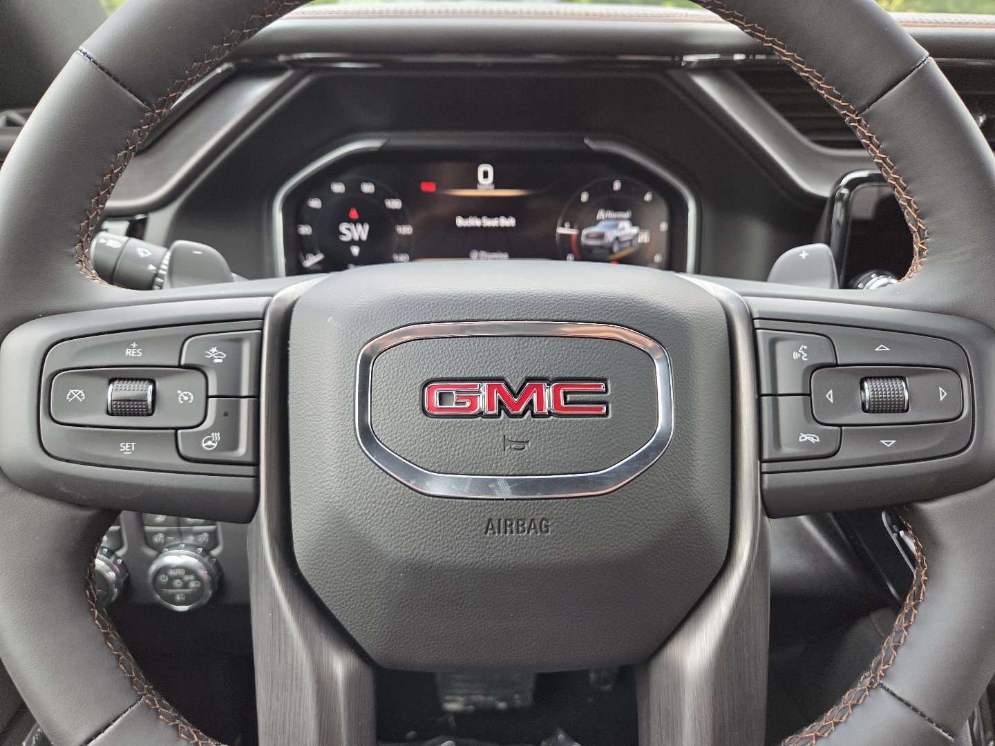 New 2026 GMC Sierra 1500 AT4 w/ AT4 Premium Package AWD/4WD image 33