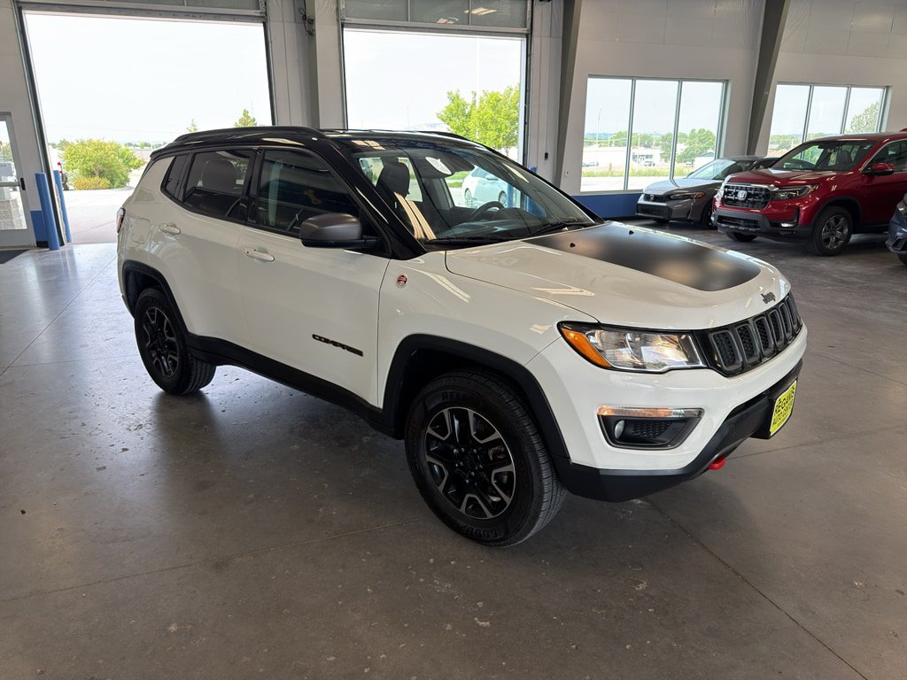 Used 2019 Jeep Compass Trailhawk AWD/4WD image 7