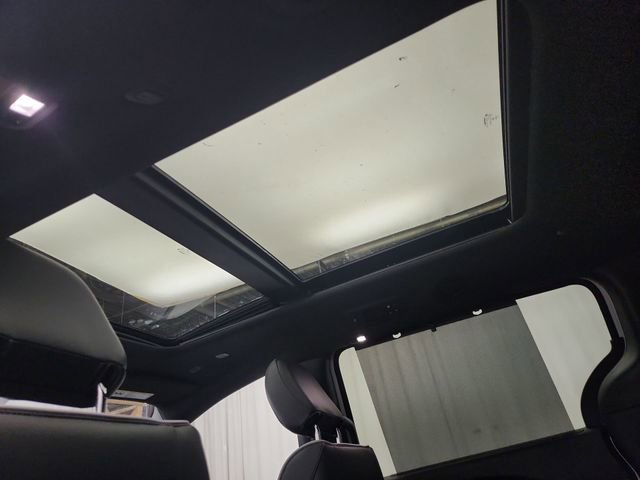 New 2026 Chrysler Pacifica Limited w/ S Appearance Package image 18