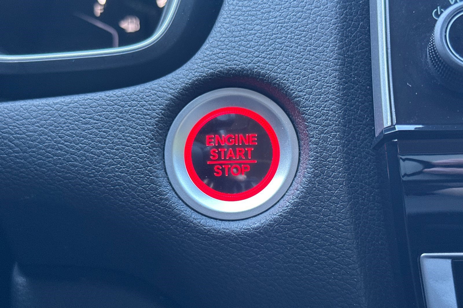 Used 2017 Honda CR-V EX-L image 27