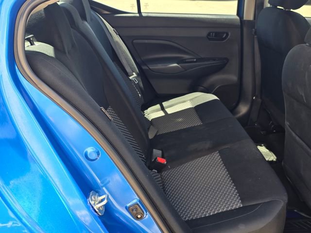 Used 2022 Nissan Versa S FWD image 30