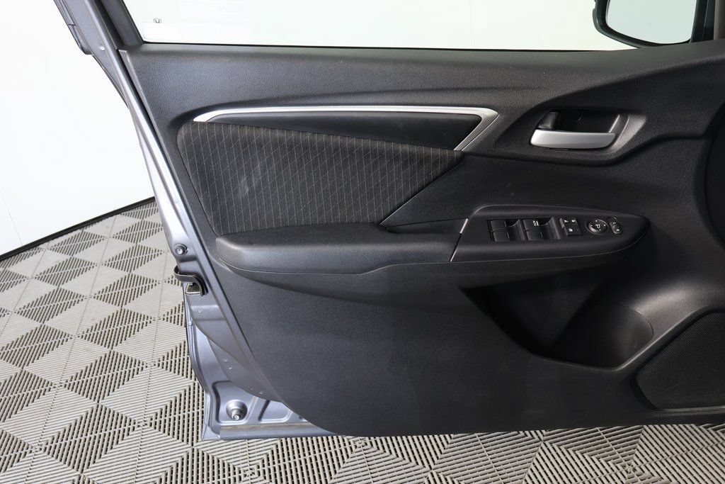 Used 2020 Honda Fit EX image 12
