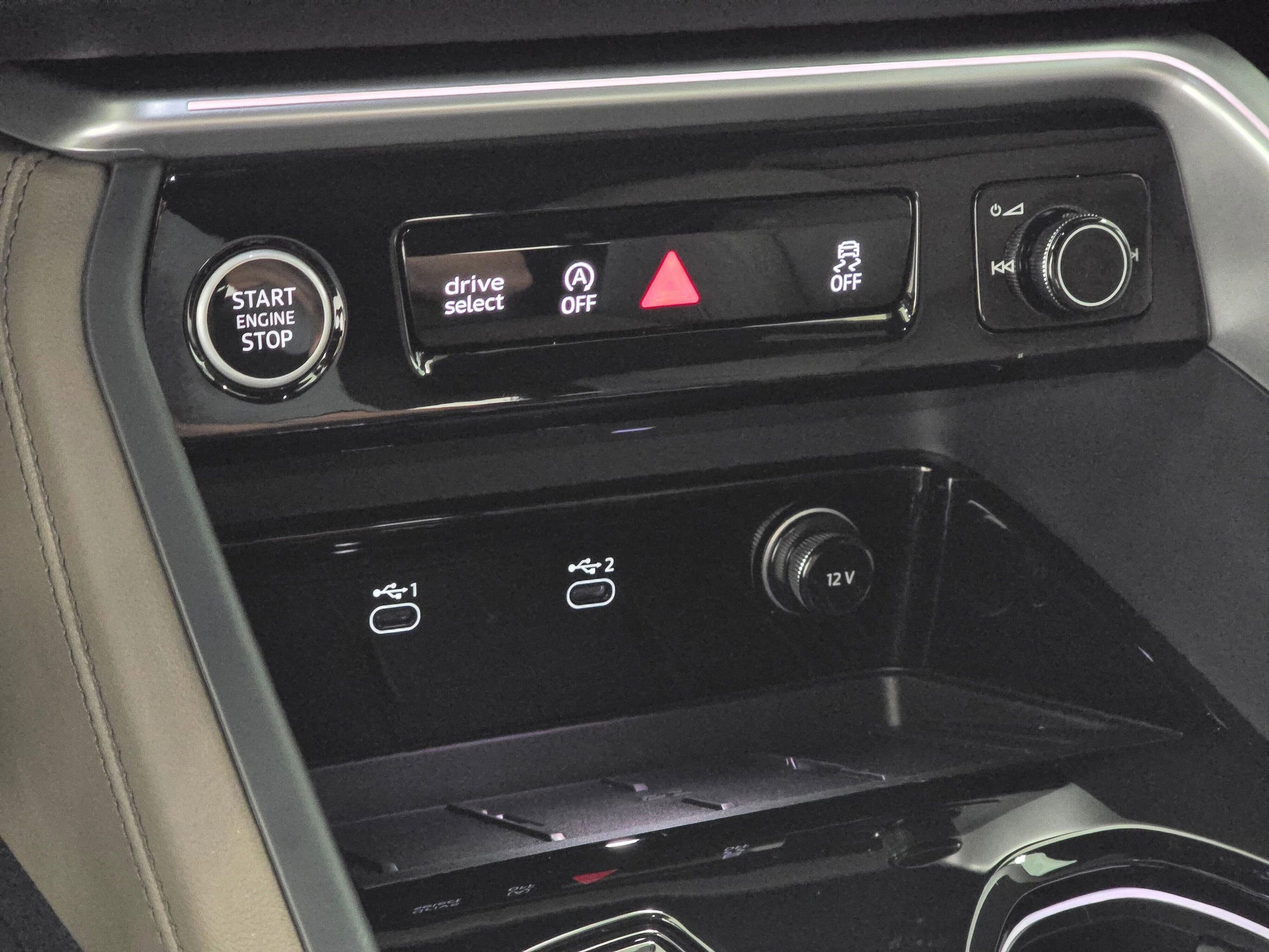 Used 2025 Audi Q5 Premium Plus image 16