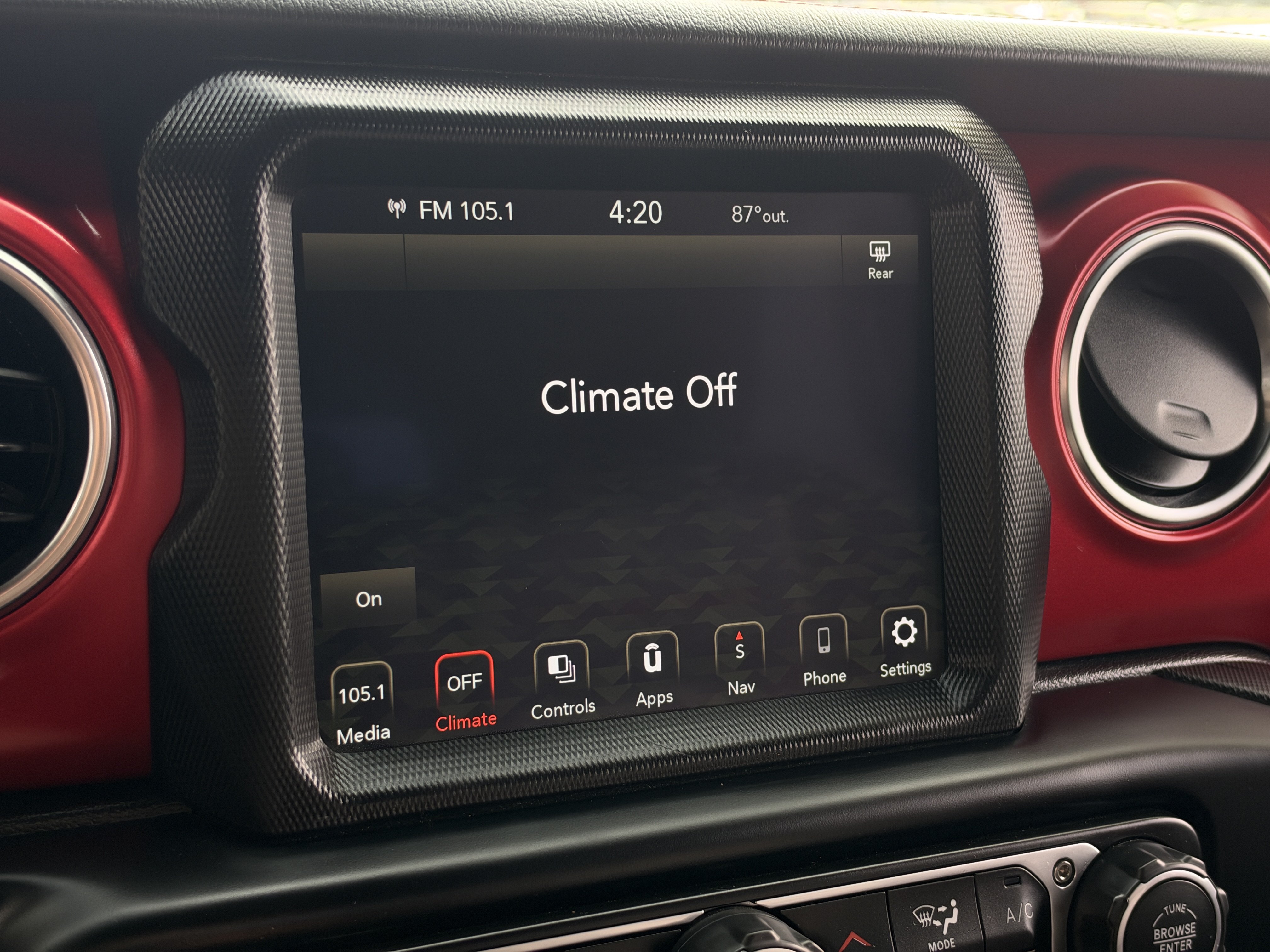 Used 2023 Jeep Gladiator Rubicon w/ LED Lighting Group AWD/4WD image 43
