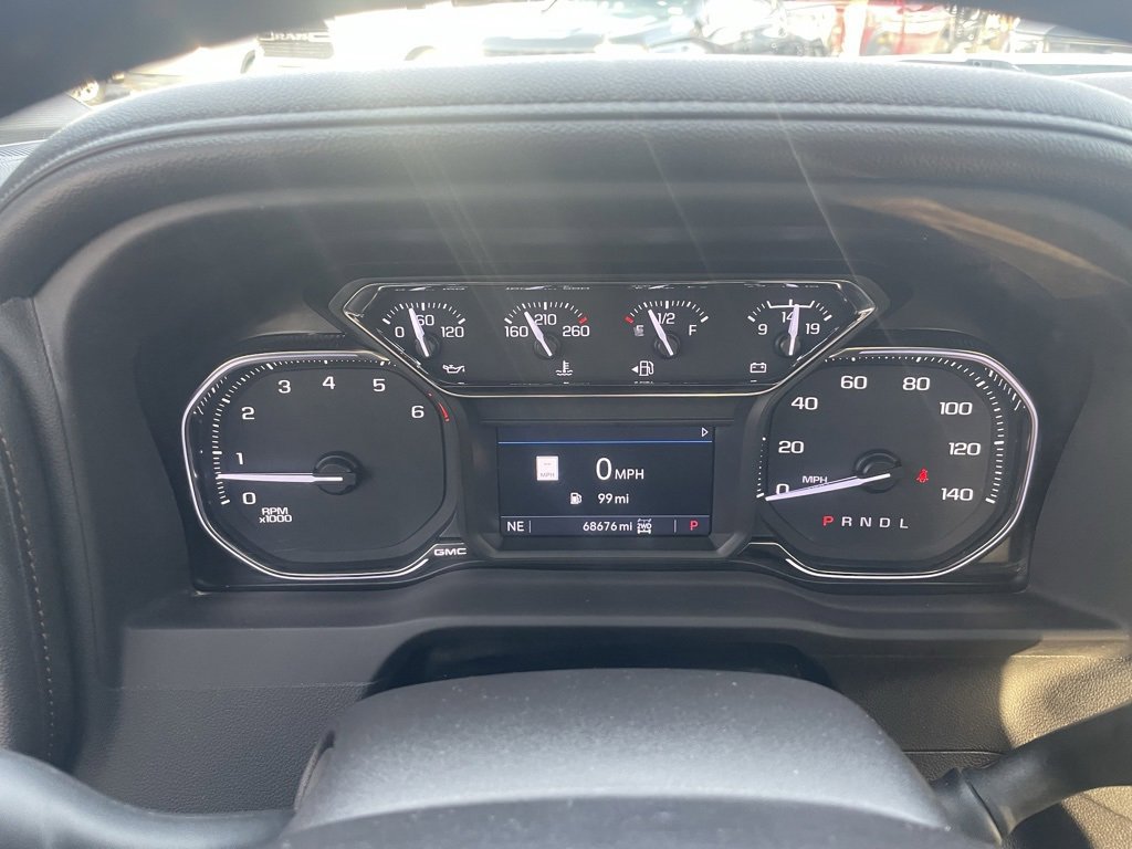 Used 2022 GMC Sierra 1500 AT4 w/ AT4 Premium Package image 15