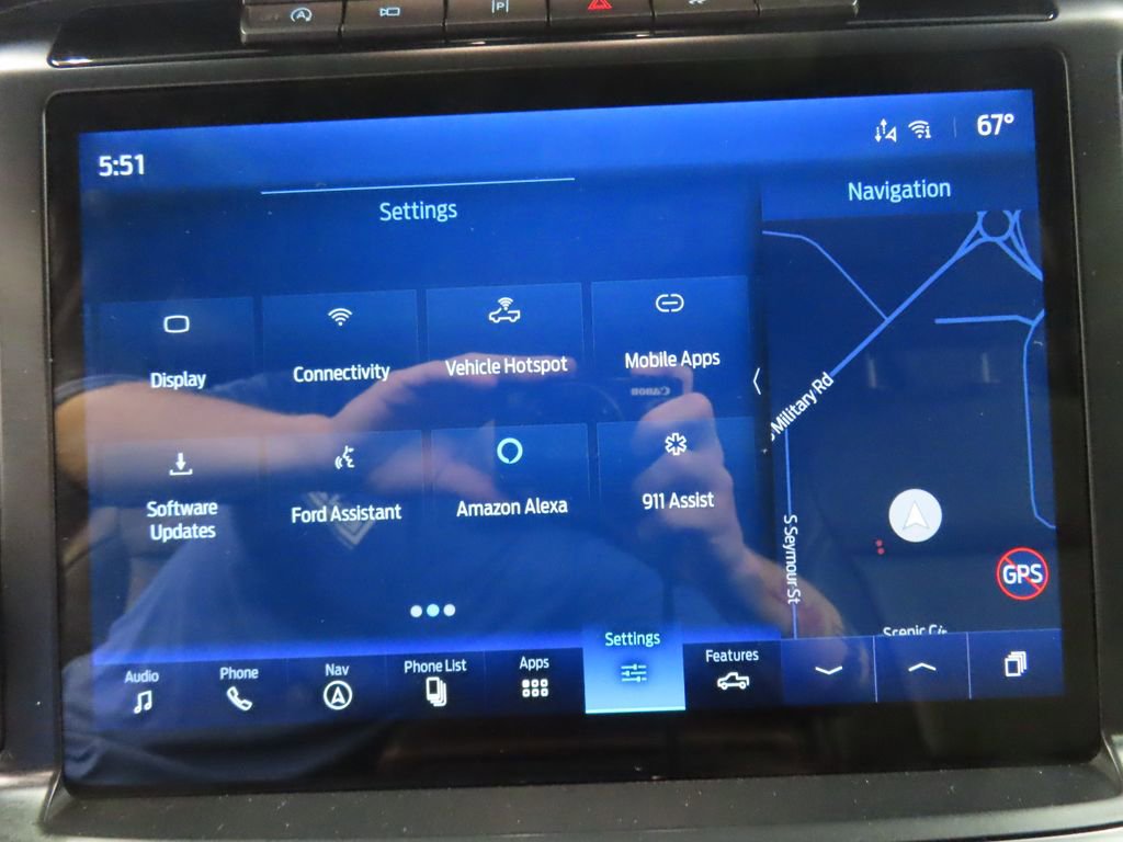 Used 2021 Ford F150 Lariat w/ Equipment Group 502A High image 26