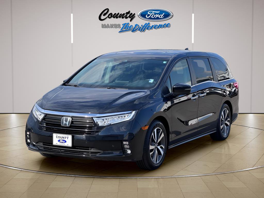 Used 2023 Honda Odyssey Touring image 2
