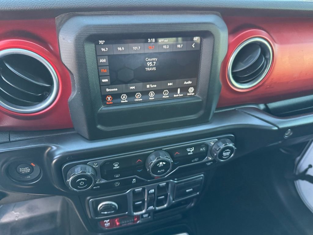 Used 2018 Jeep Wrangler Unlimited Rubicon w/ Steel Bumper Group AWD/4WD image 16