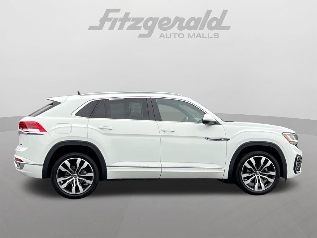 Used 2021 Volkswagen Atlas Cross Sport SEL R-Line AWD/4WD image 3