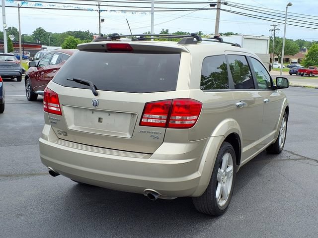 Used 2009 Dodge Journey R/T w/ Convenience Group II AWD/4WD image 4