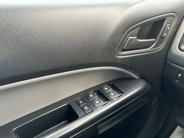 Used 2020 Chevrolet Colorado W/T w/ WT Convenience Package image 44