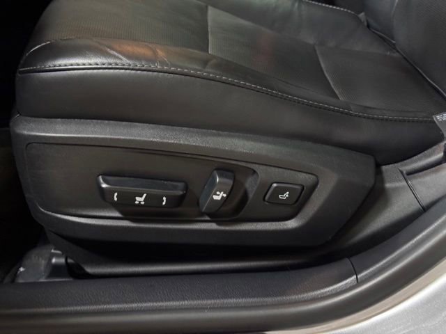 Used 2014 Lexus ES 350 w/ Luxury Package FWD image 31