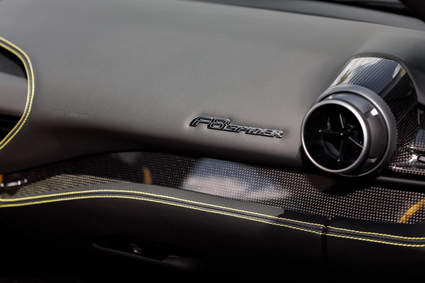 Used 2022 Ferrari F8 Tributo RWD image 60