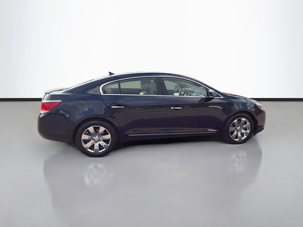 Used 2011 Buick LaCrosse CXS w/ Driver Confidence Package FWD image 4
