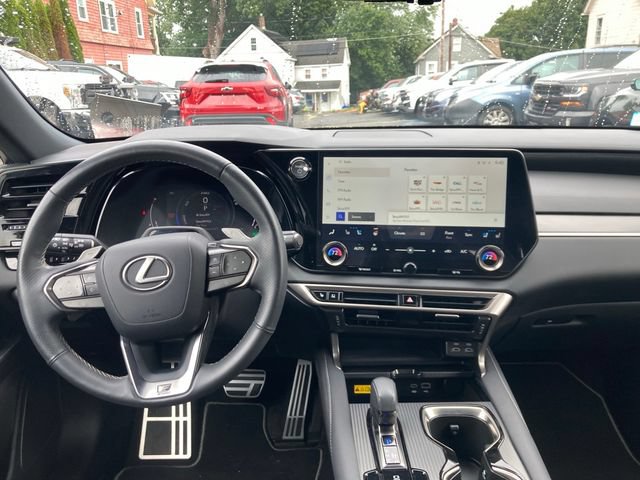 Used 2023 Lexus RX 500h F Sport w/ Cold Area Package AWD/4WD image 10