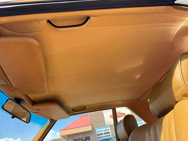 Used 1987 Mercedes-Benz 560 SL image 14