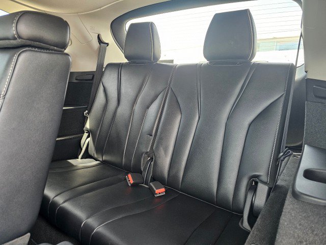 Used 2023 Acura MDX SH-AWD w/ Advance Package image 23
