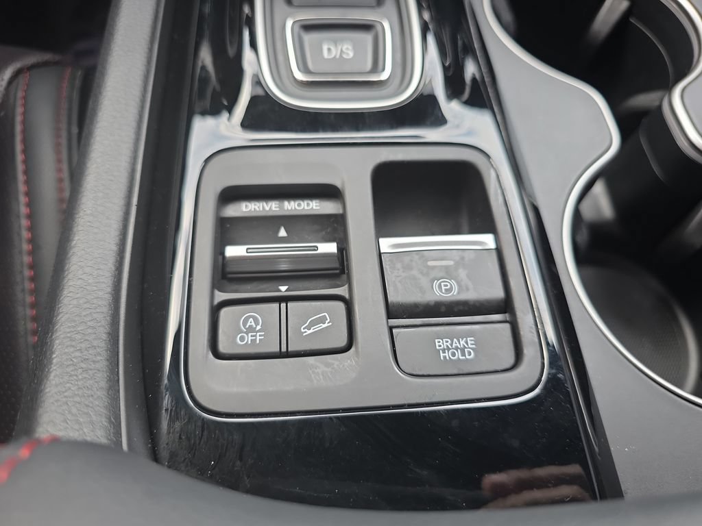 Used 2025 Honda Pilot Black Edition image 27