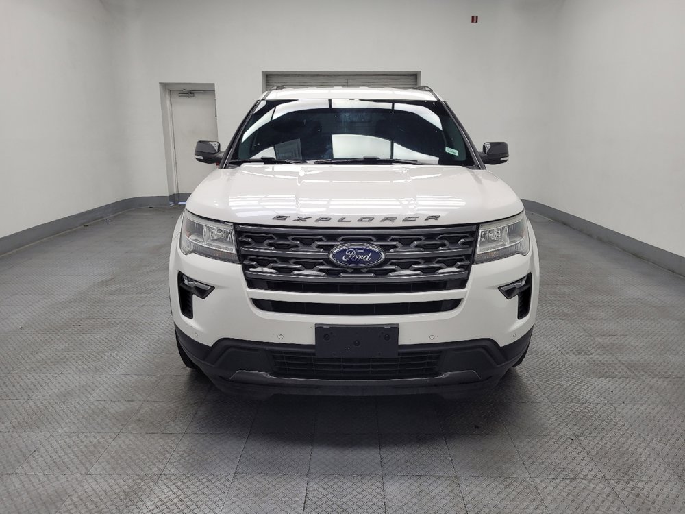 Used 2019 Ford Explorer XLT w/ Equipment Group 202A FWD image 14