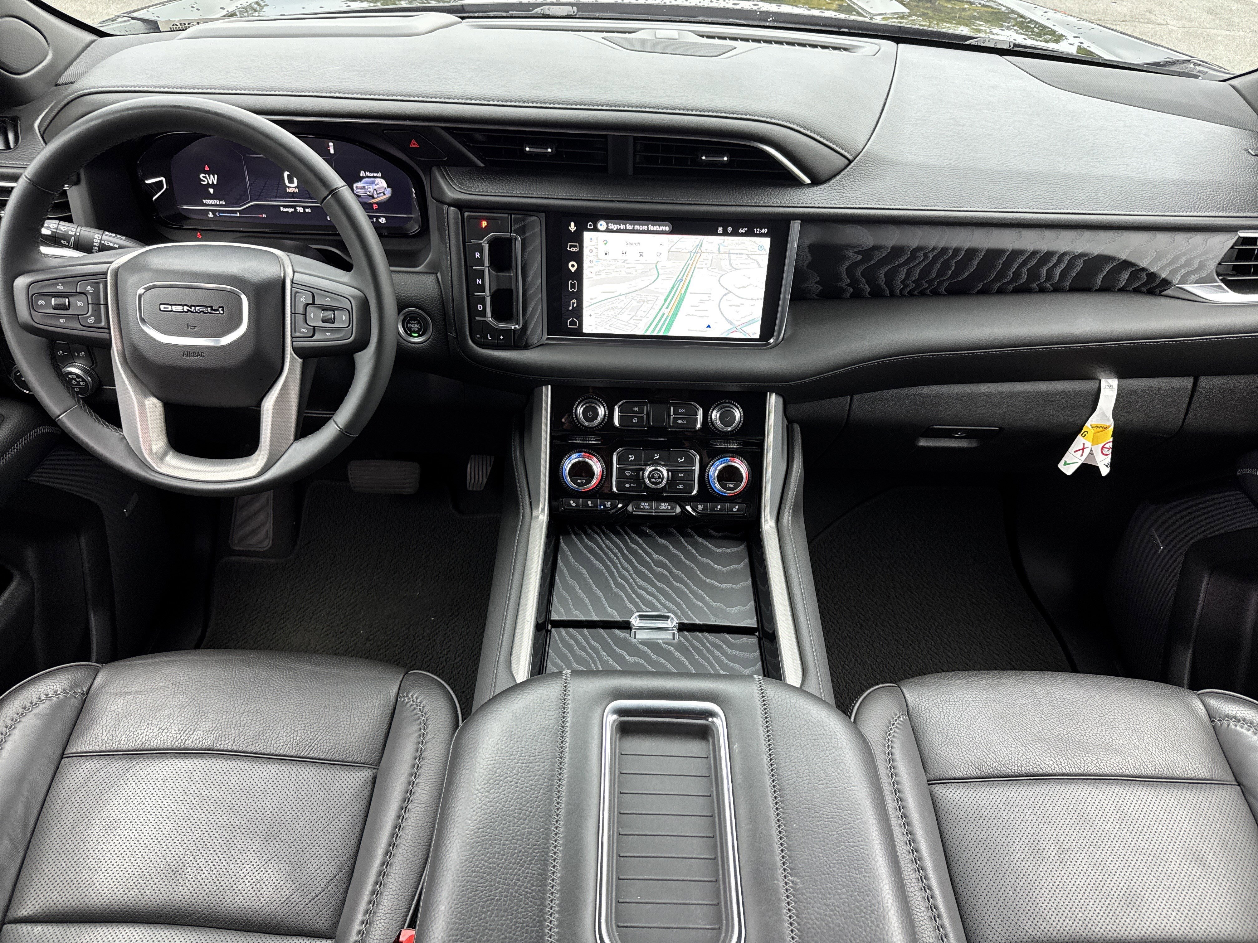 Used 2023 GMC Yukon XL Denali RWD image 34