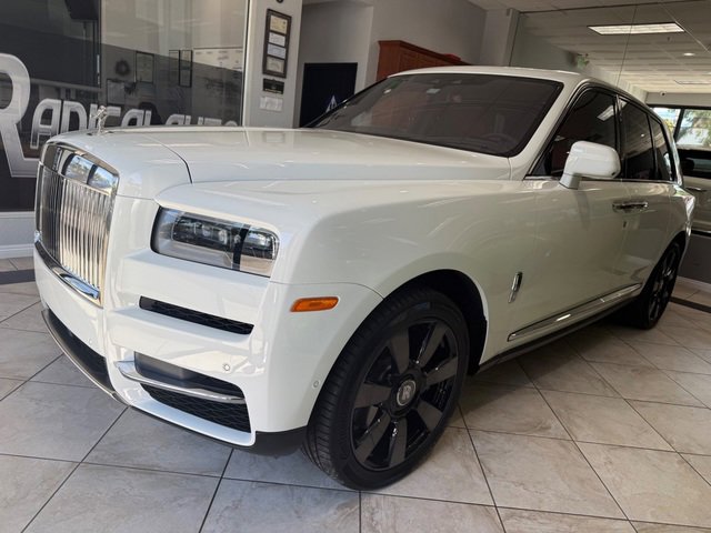 Used 2019 Rolls-Royce Cullinan AWD/4WD image 4