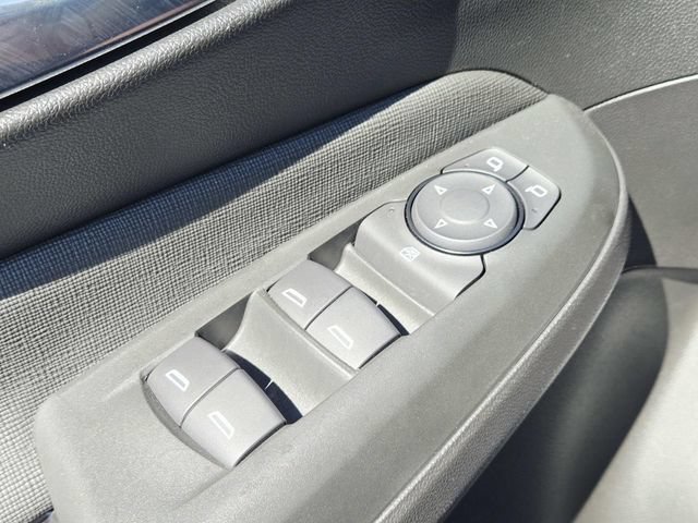 Used 2025 Buick Envista Preferred w/ Convenience I Package FWD image 31