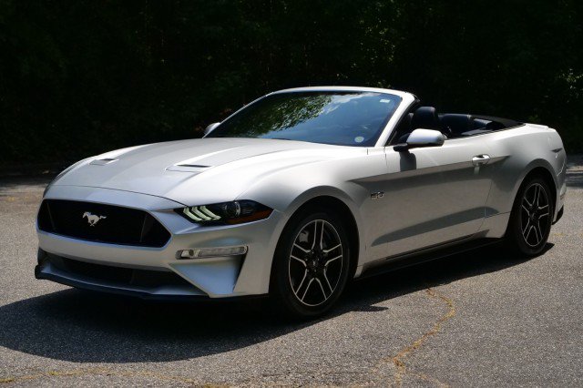 Used 2018 Ford Mustang GT Premium RWD image 6