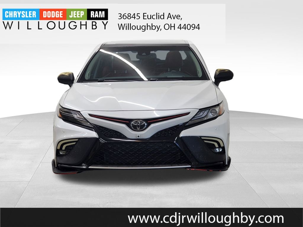 Used 2018 Toyota Camry XSE w/ Driver Assist Package image 2