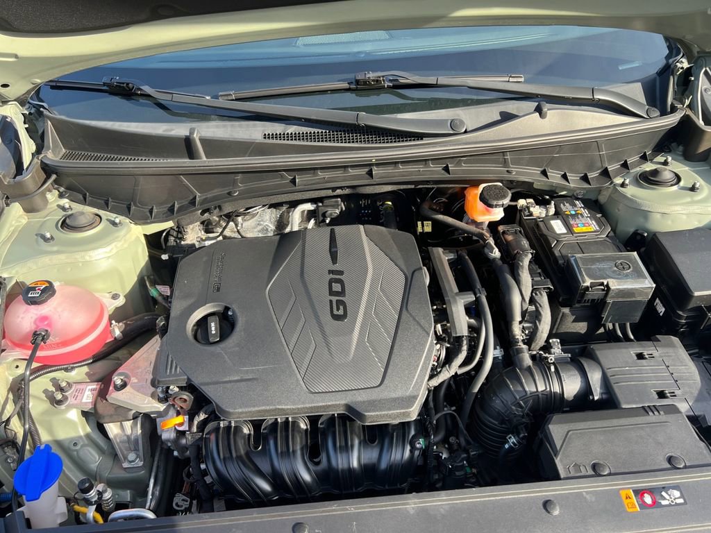 Certified 2022 Hyundai Santa Cruz SEL w/ Activity Package image 30