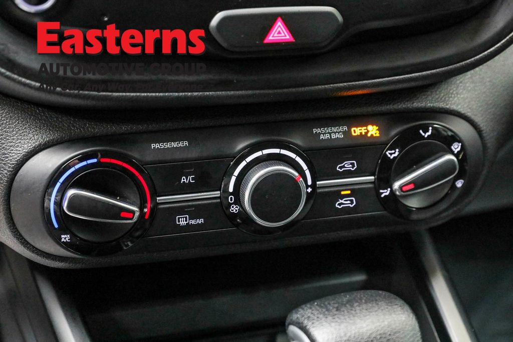 Used 2023 Kia Soul LX w/ LX Technology Package image 20