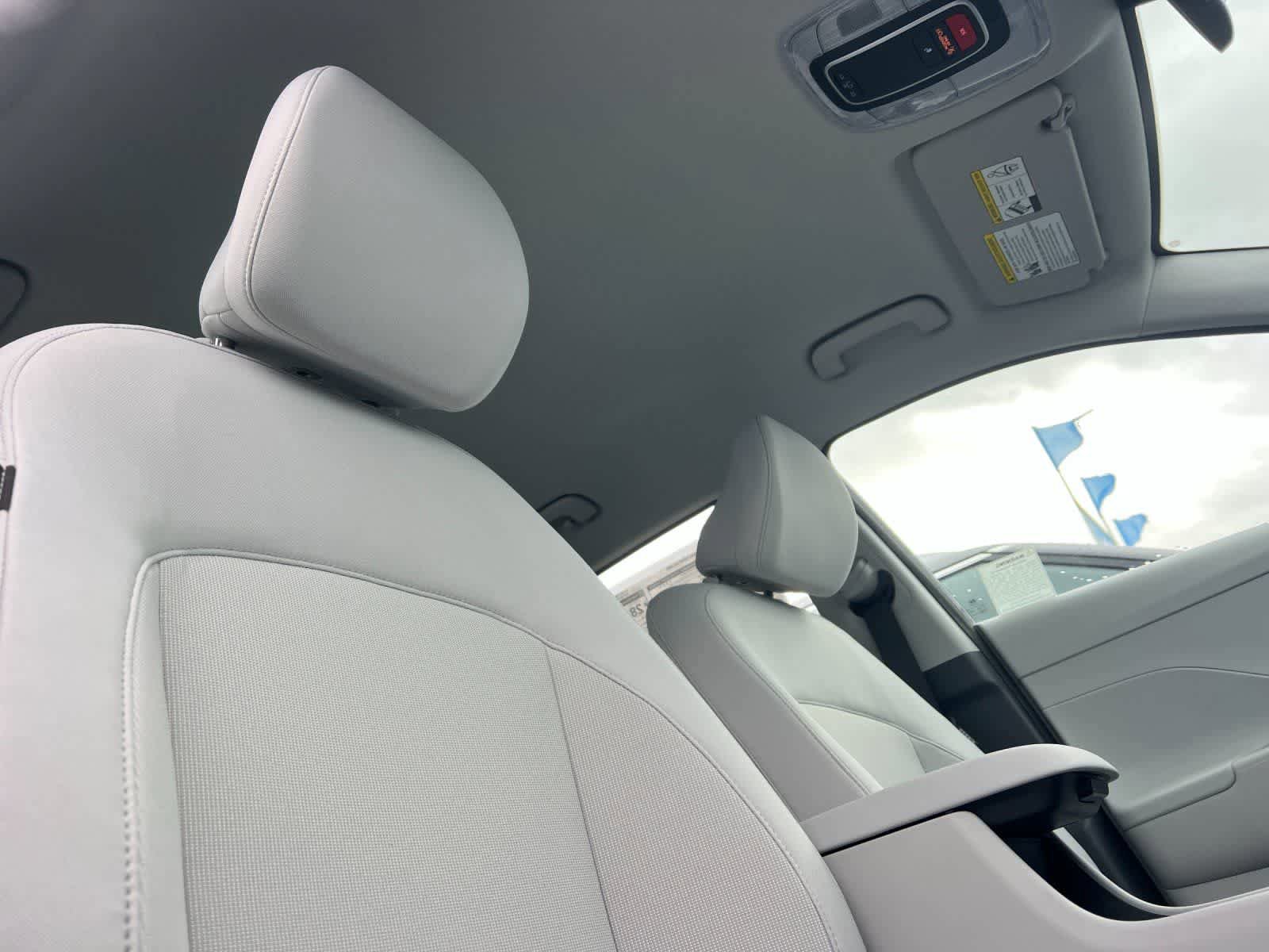 New 2026 Hyundai Kona SE AWD/4WD image 18