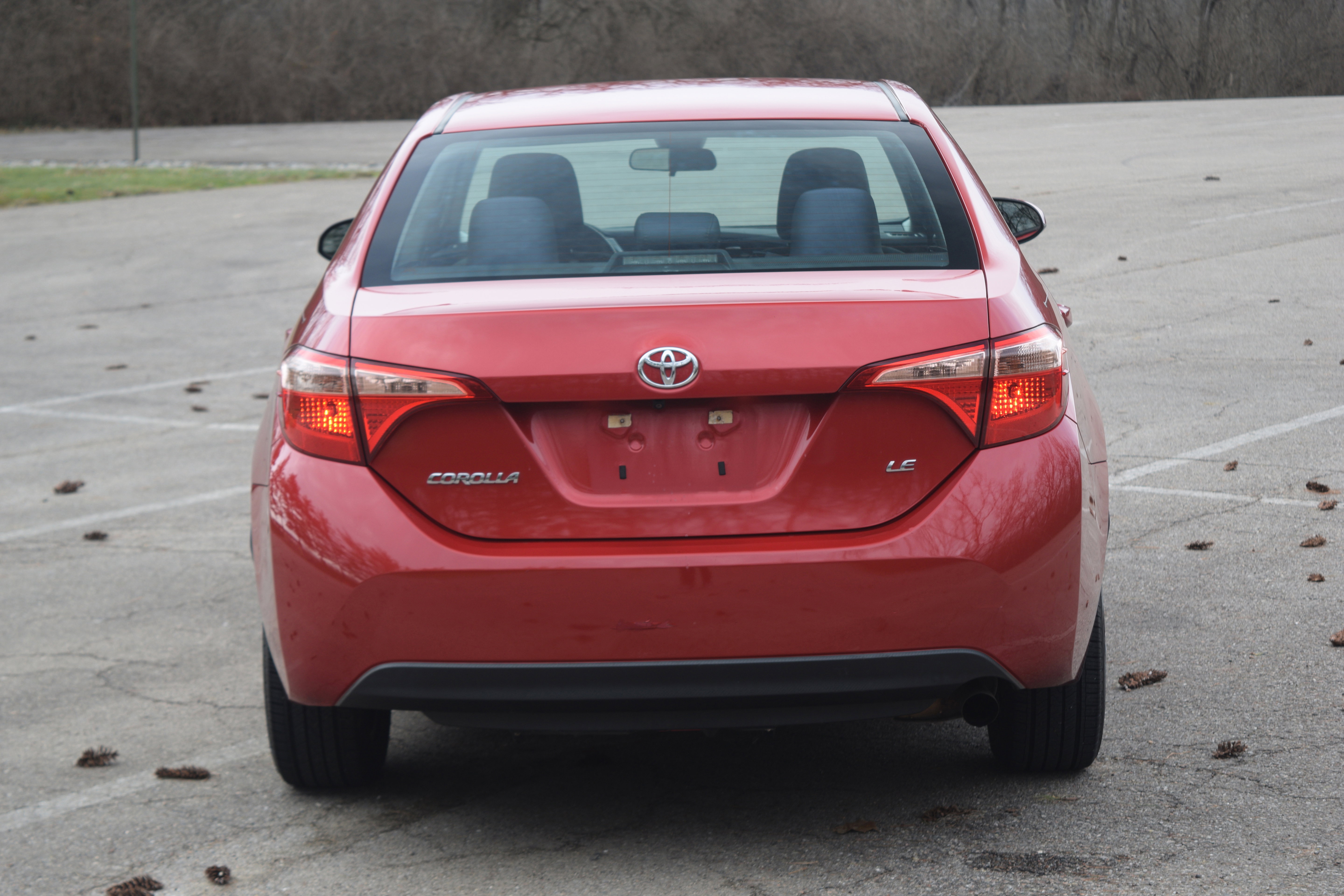 Used 2018 Toyota Corolla LE image 23