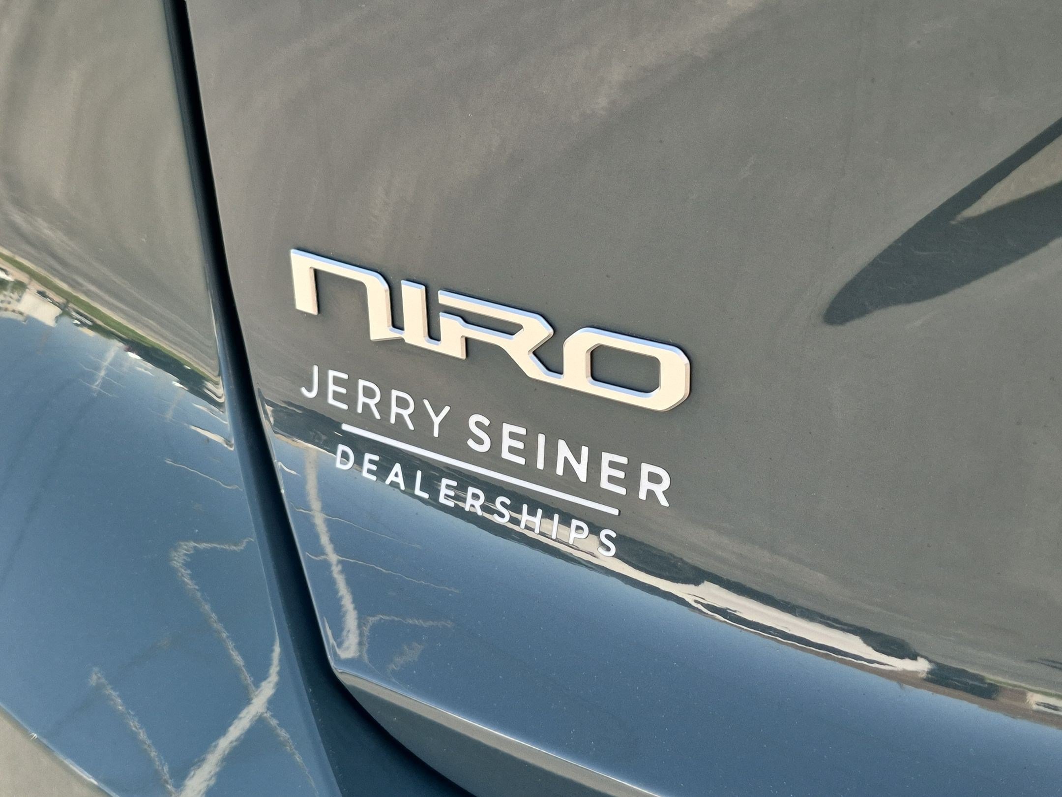 Used 2023 Kia Niro Wind w/ Wind Preserve Package FWD image 25