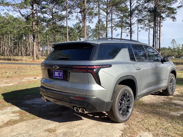 New 2026 Chevrolet Traverse LT w/ Midnight/Sport Edition image 4